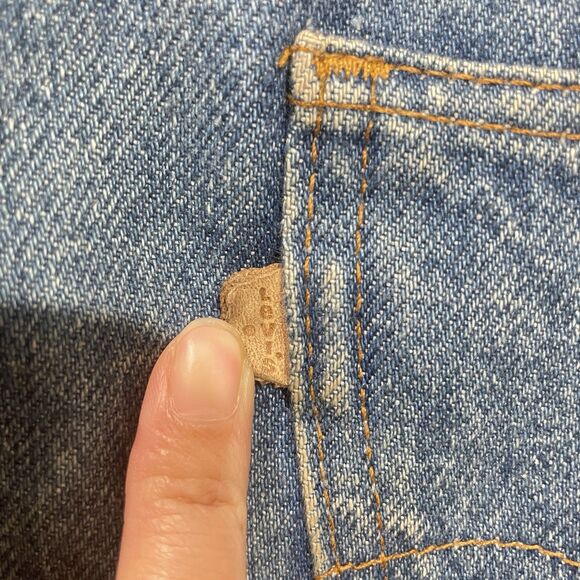 Vtg Levis 540 Denim Jeans Men Size 40x32 Made in USA Blue Distressed Brown Tag - Picture 10 of 15